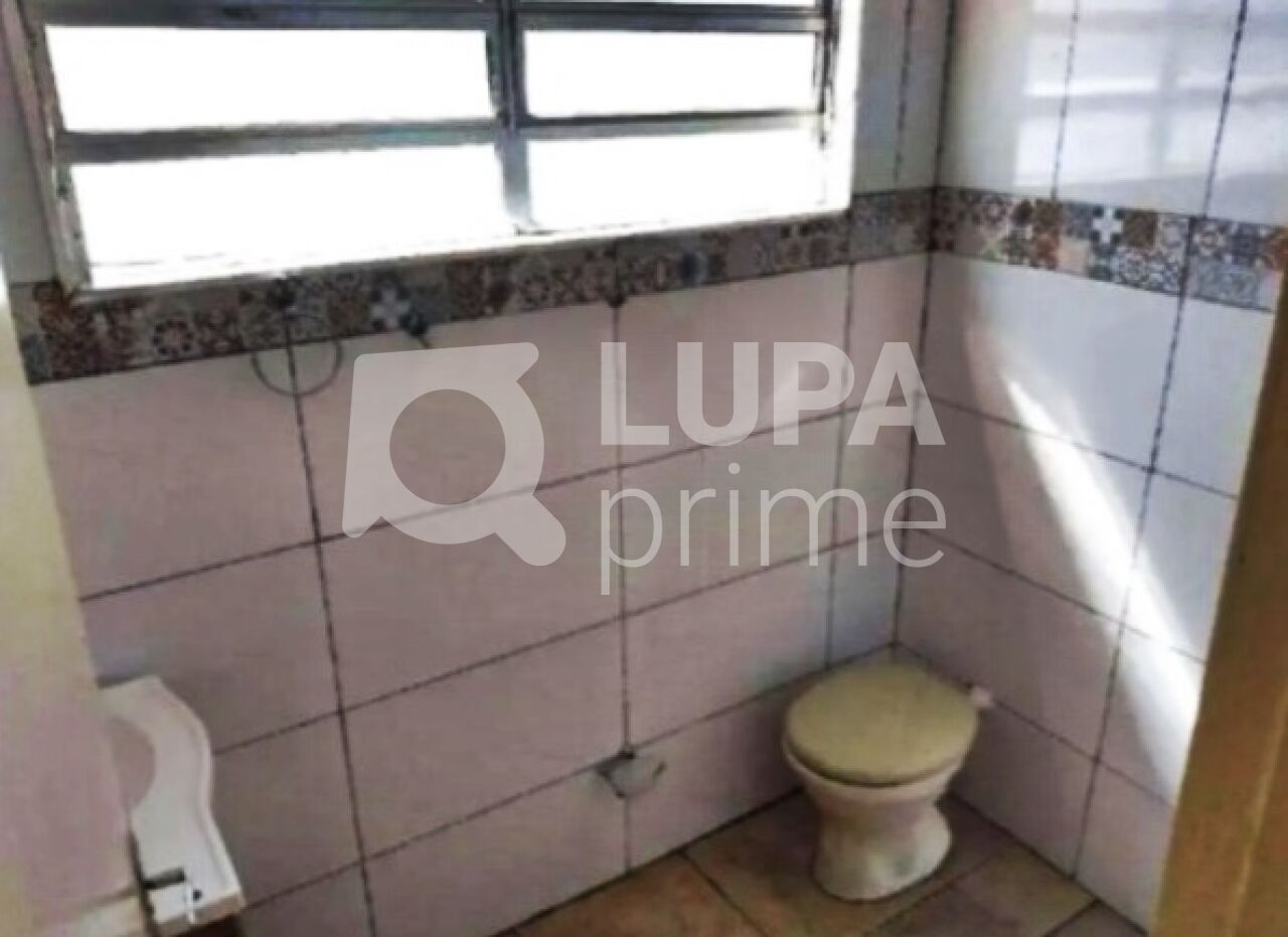 sobrado-venda-sao-paulo-bortolandia-3dormitorios-2vagas-150m2-LM28756