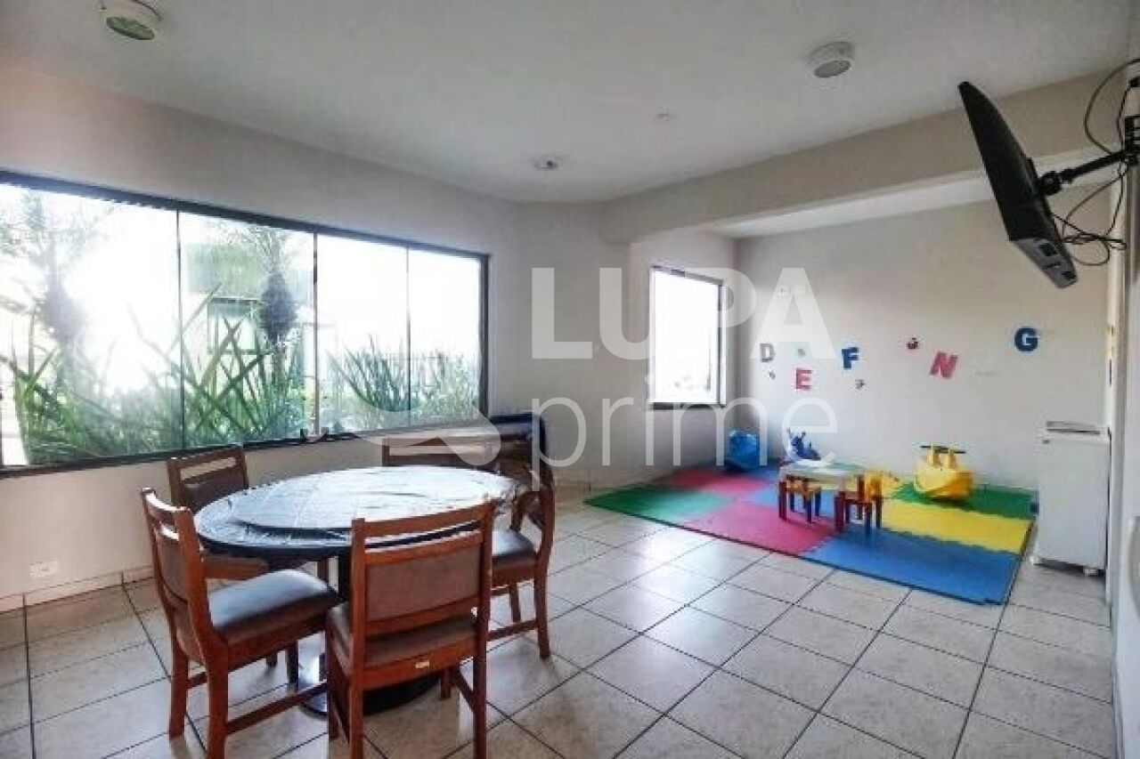 Apartamento, 3 quartos, 130 m² - Foto 2
