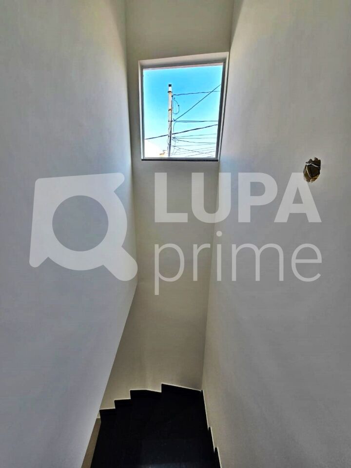 sobrado-venda-sao-paulo-vila-constanca-2dormitorios-2suites-2vagas-80m2-LM28849