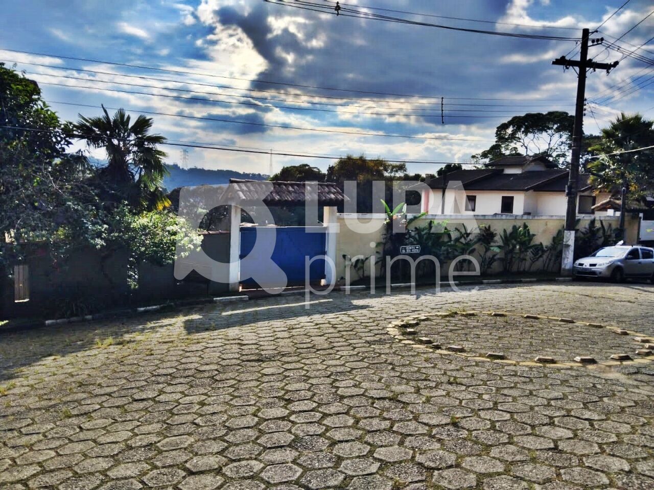Casa à venda com 3 quartos, 250m² - Foto 11