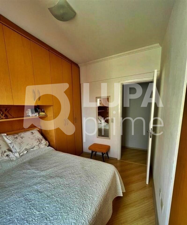 Apartamento à venda com 2 quartos, 57m² - Foto 3