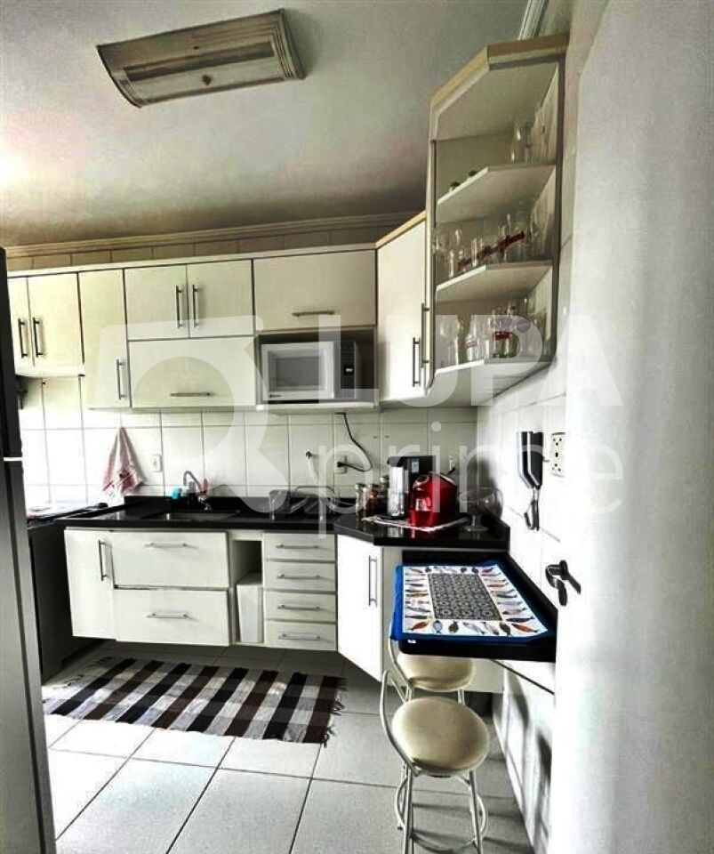 Apartamento à venda com 2 quartos, 57m² - Foto 6