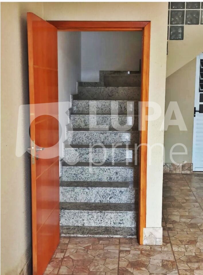 sobrado-venda-sao-paulo-vila-medeiros-3dormitorios-1suite-2vagas-116m2-LM28884