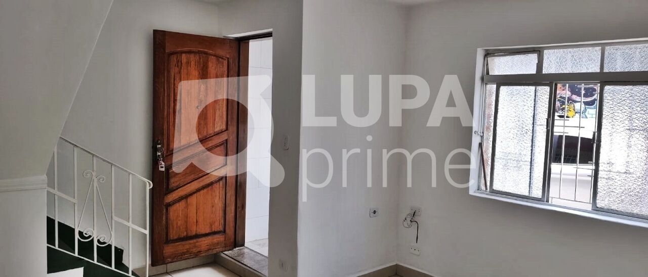 Casa, 2 quartos, 70 m² - Foto 1