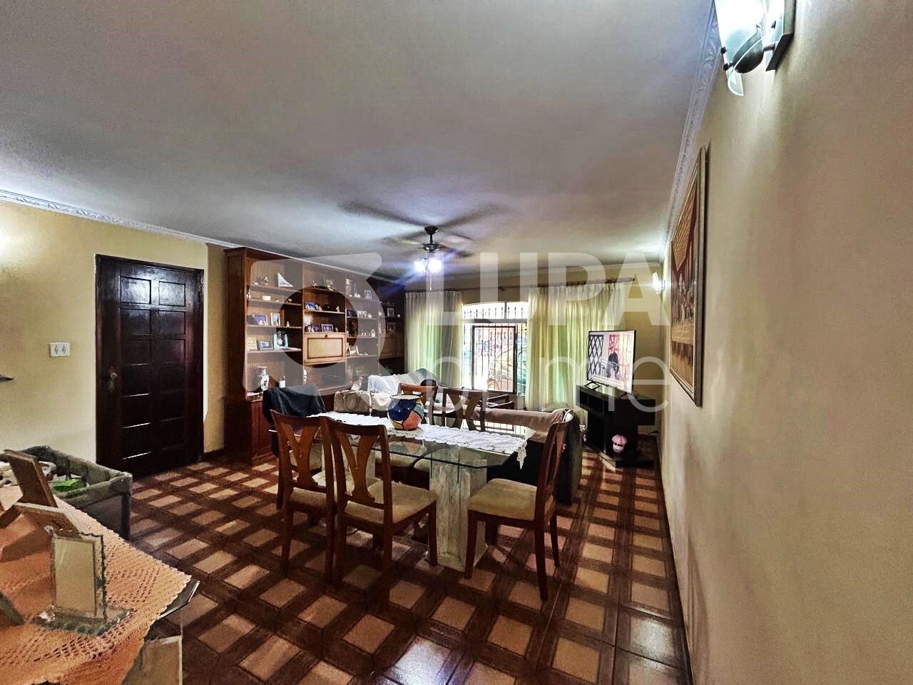 Casa, 3 quartos, 158 m² - Foto 1