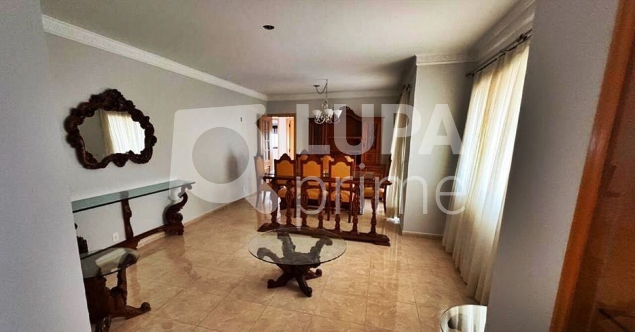 Apartamento à venda com 3 quartos, 118m² - Foto 3