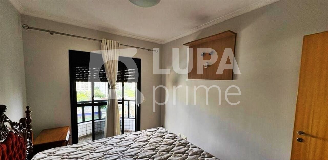 Apartamento à venda com 3 quartos, 118m² - Foto 9