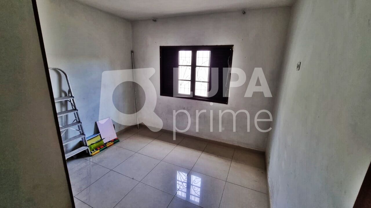 Casa, 3 quartos, 250 m² - Foto 6