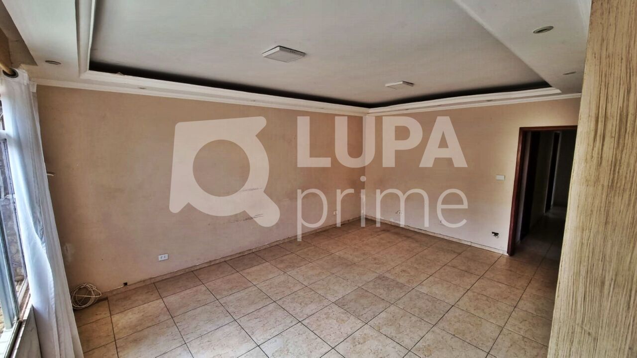 Casa, 3 quartos, 250 m² - Foto 1