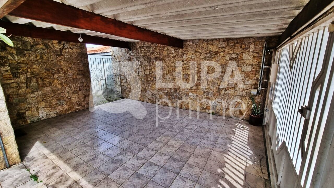 Casa, 3 quartos, 250 m² - Foto 15