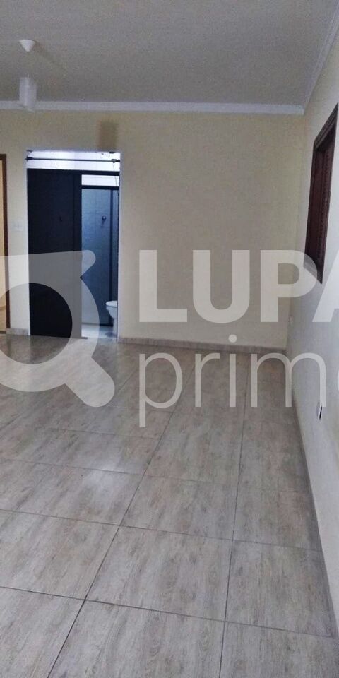 sobrado-venda-guarulhos-parque-continental-i-4dormitorios-2suites-2vagas-180m2-LM28970