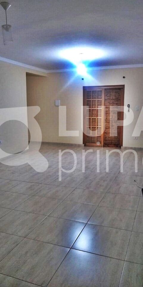 sobrado-venda-guarulhos-parque-continental-i-4dormitorios-2suites-2vagas-180m2-LM28970