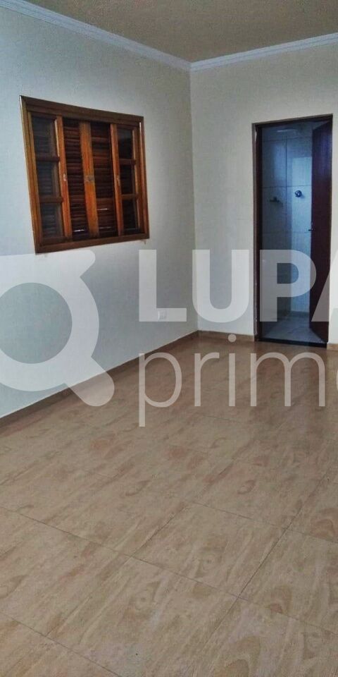 sobrado-venda-guarulhos-parque-continental-i-4dormitorios-2suites-2vagas-180m2-LM28970