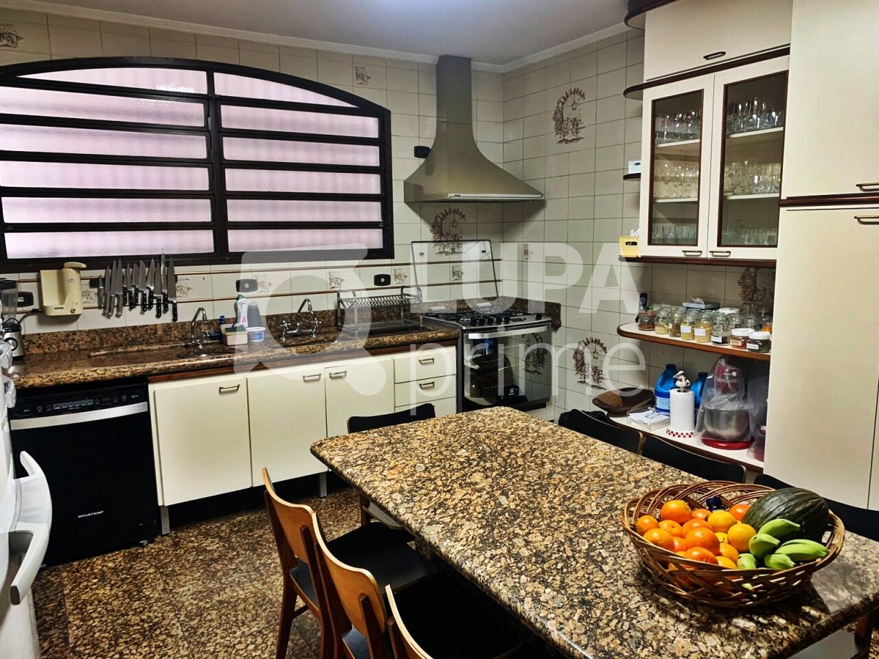 Casa, 3 quartos, 200 m² - Foto 13