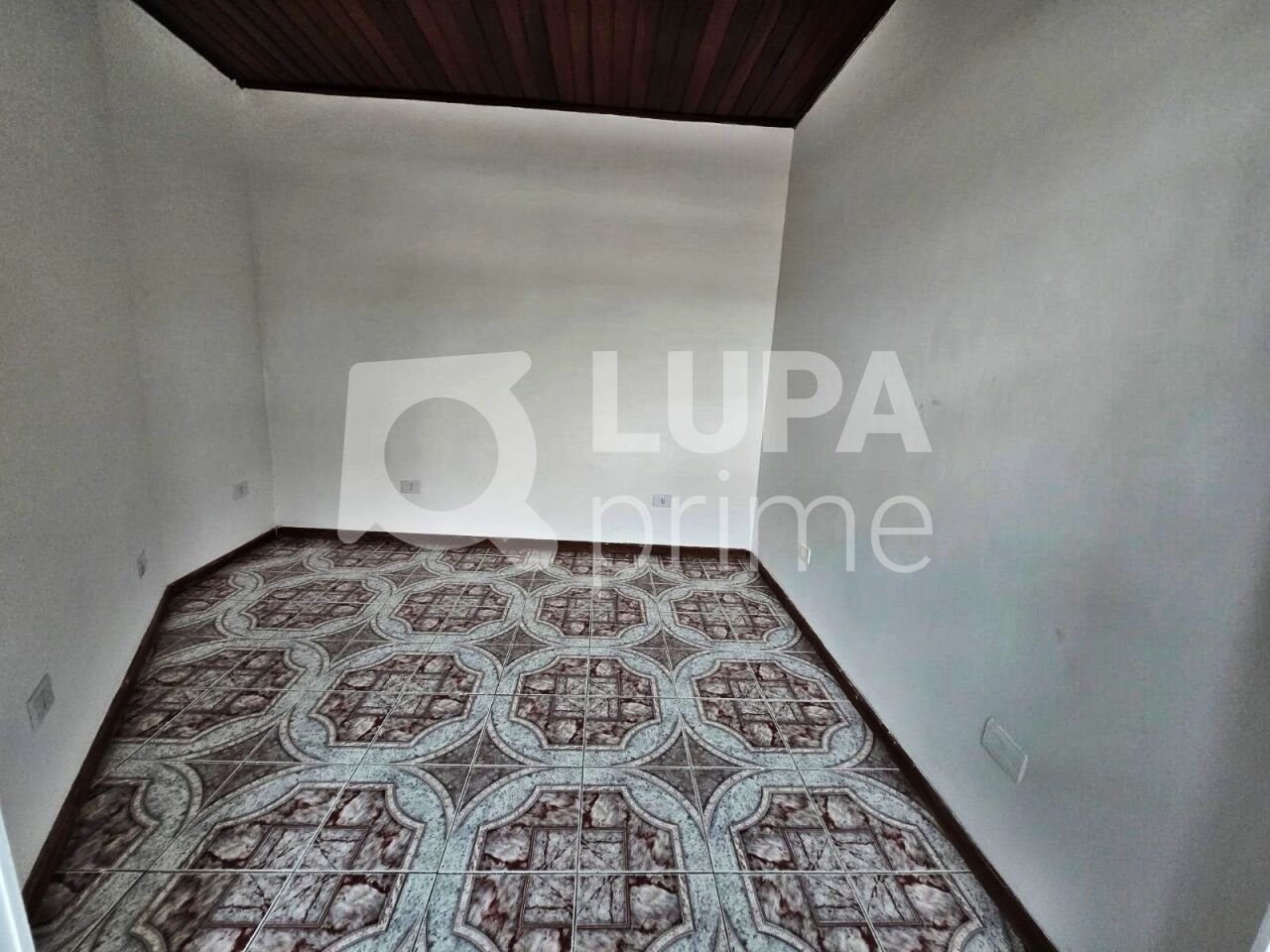 casa-terrea-venda-sao-paulo-vila-medeiros-7dormitorios-1vaga-253m2-LM29042