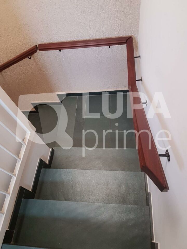 Casa, 3 quartos, 215 m² - Foto 4