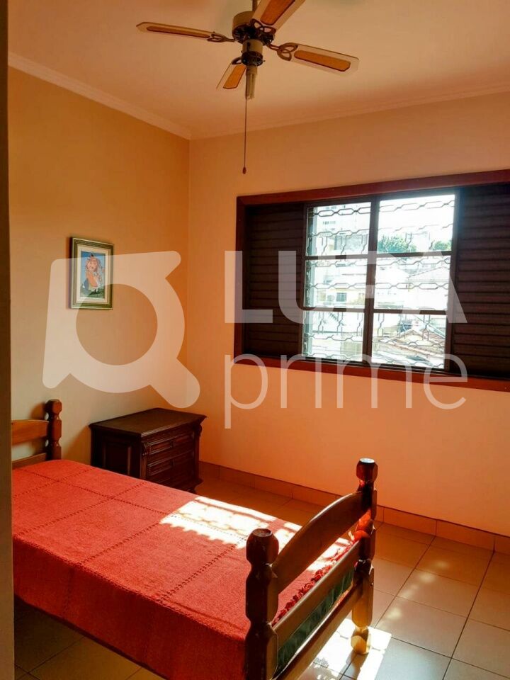 Casa, 3 quartos, 215 m² - Foto 8