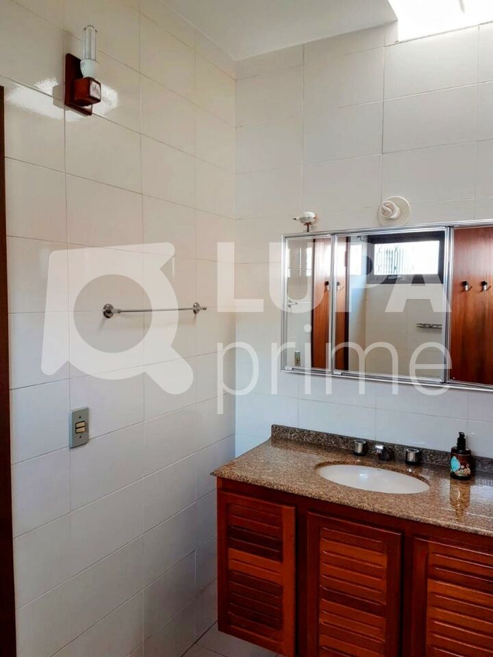 Casa, 3 quartos, 215 m² - Foto 17