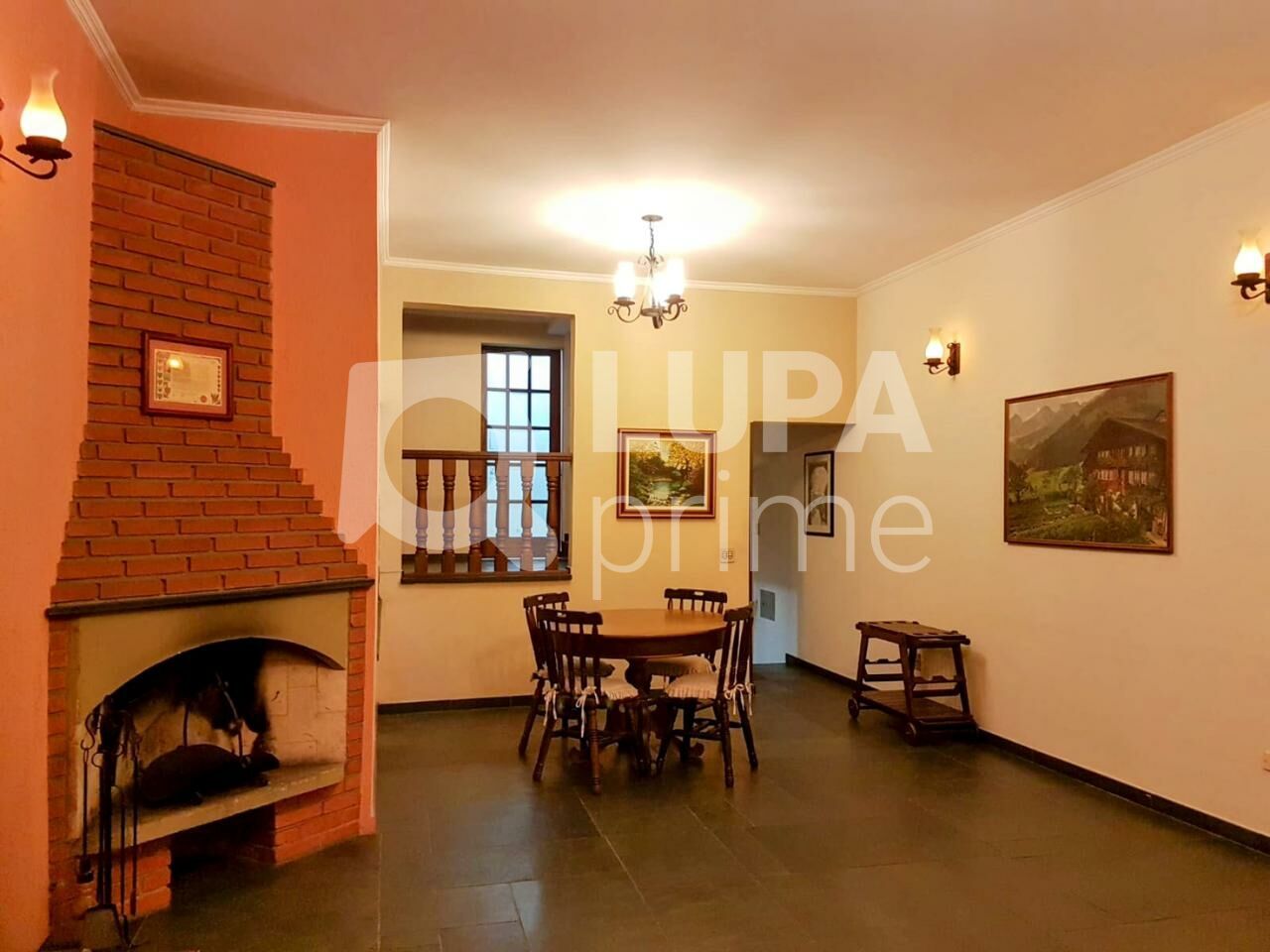 Casa, 3 quartos, 215 m² - Foto 2