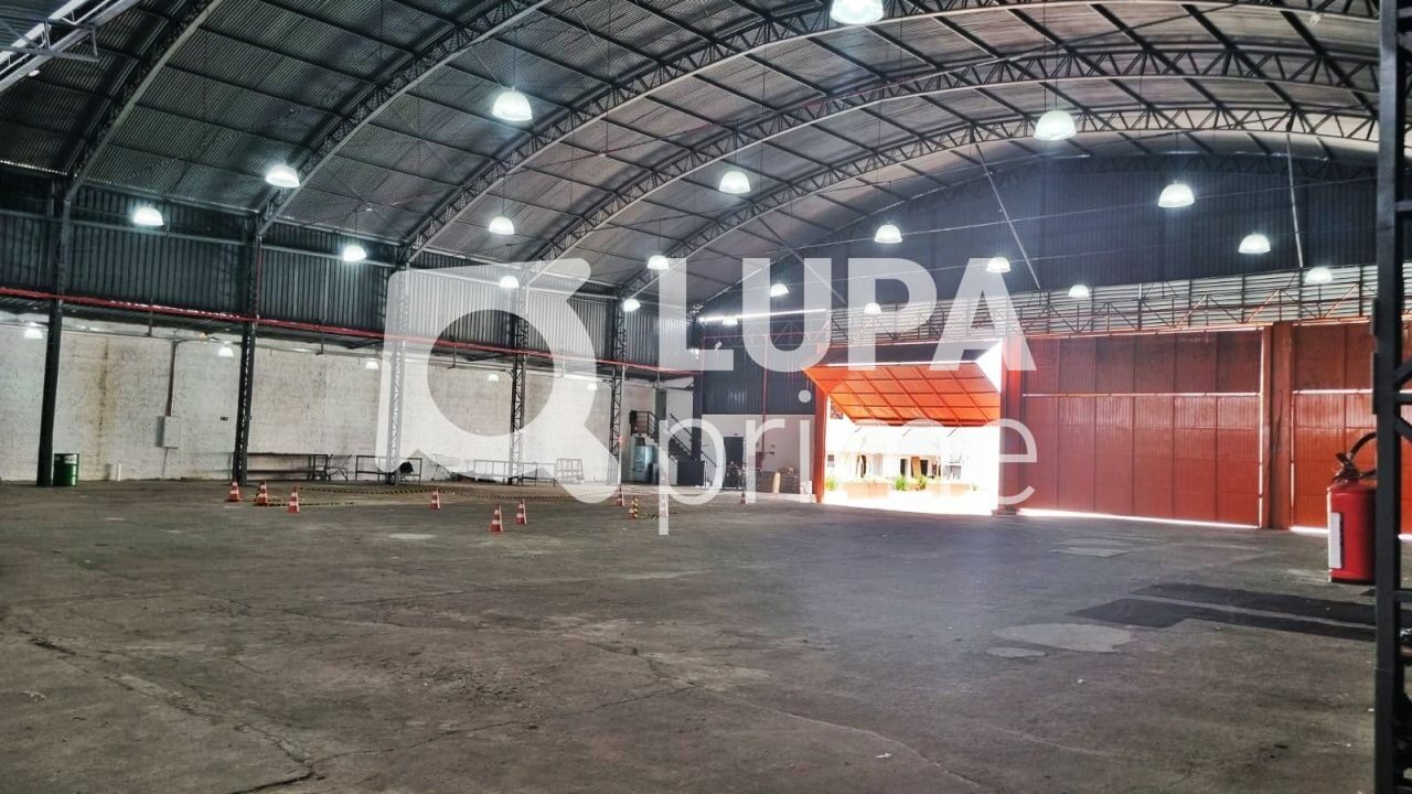 galpao-venda-sao-paulo-jacana-40vagas-2270m2-LM29164