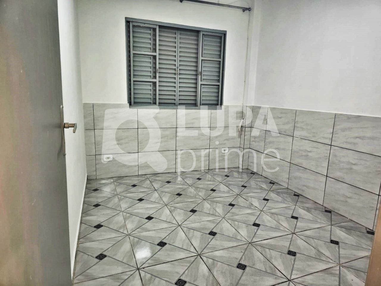 casa-terrea-locacao-sao-paulo-vila-maria-alta-2dormitorios-50m2-LM29180