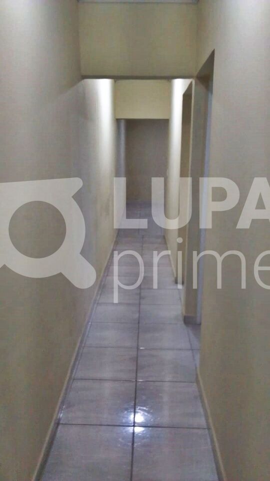 Casa, 3 quartos, 200 m² - Foto 3