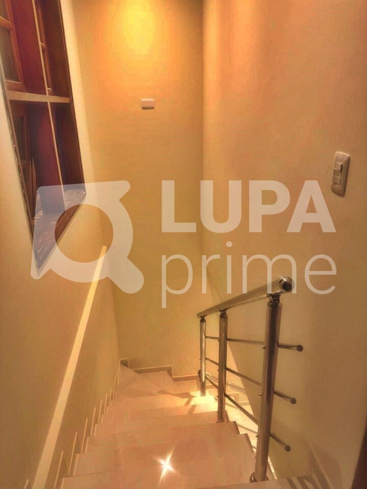 sobrado-venda-sao-paulo-jardim-guapira-4dormitorios-2suites-6vagas-300m2-LM29220