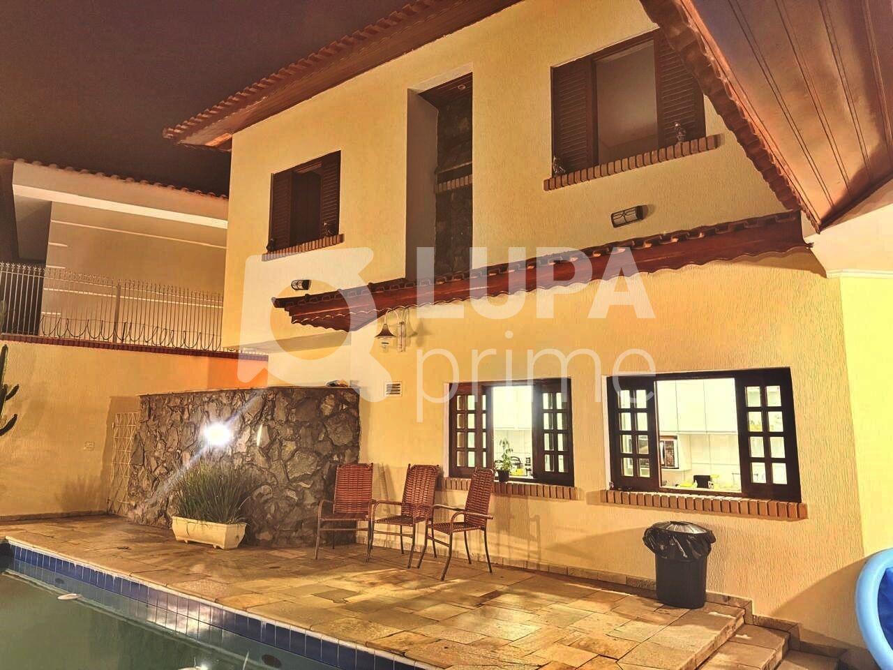 sobrado-venda-sao-paulo-jardim-guapira-4dormitorios-2suites-6vagas-300m2-LM29220