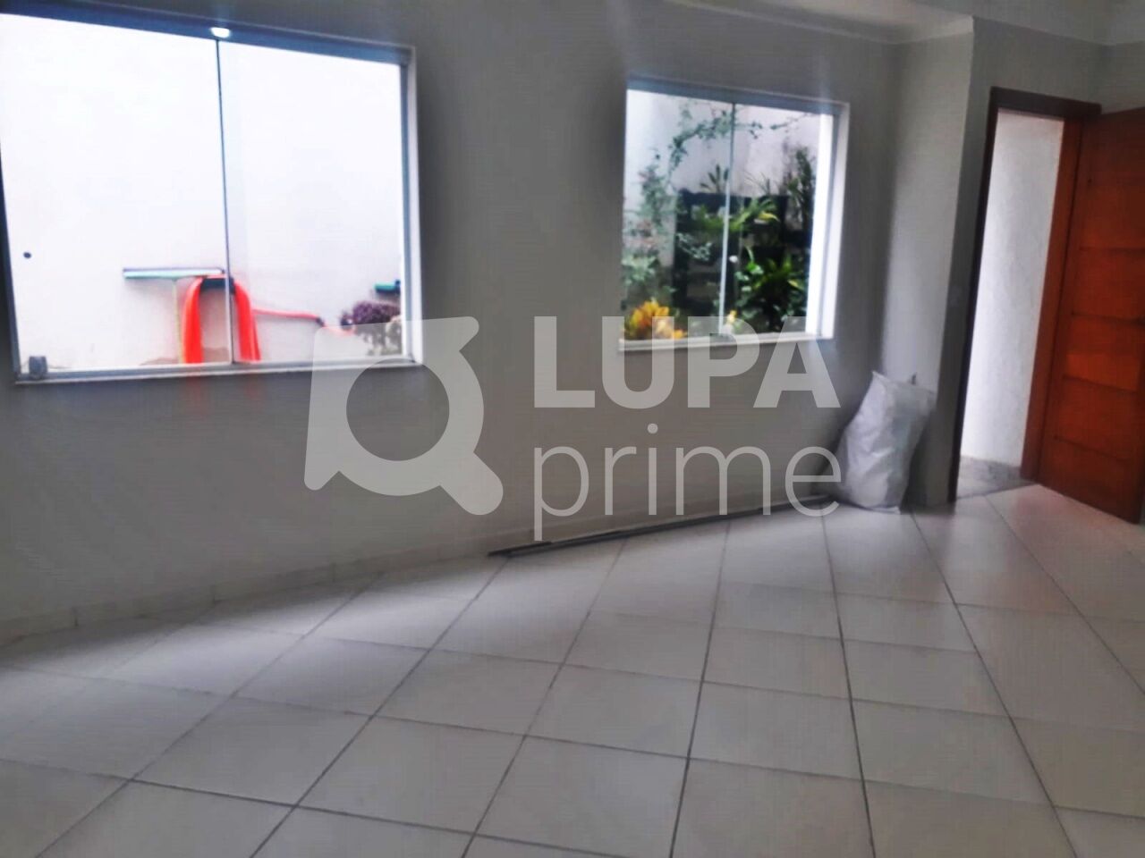 Casa, 2 quartos, 70 m² - Foto 1