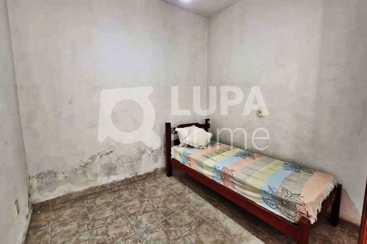 casa-terrea-venda-sao-paulo-vila-maria-3dormitorios-6vagas-187m2-LM29306