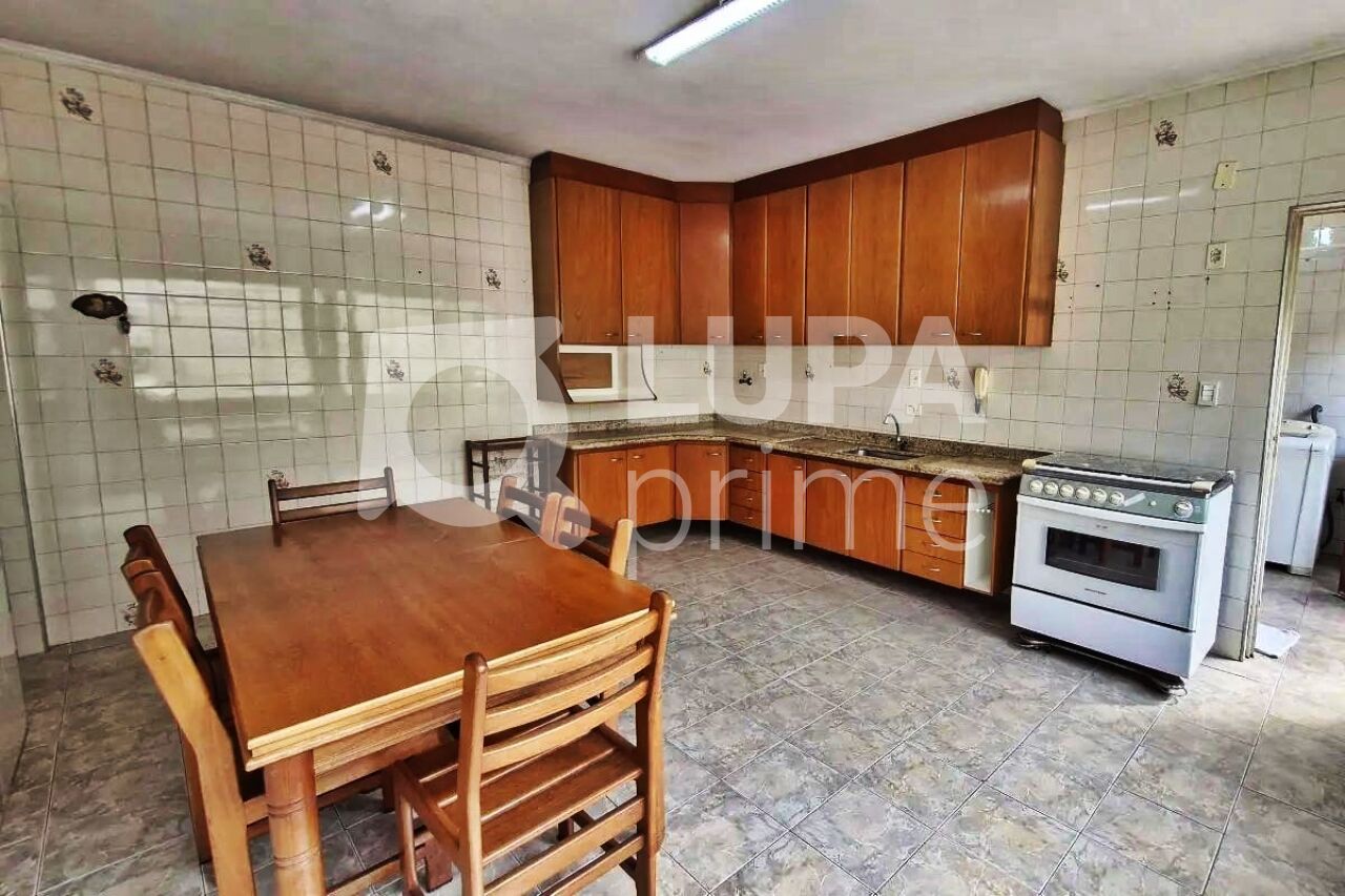 casa-terrea-venda-sao-paulo-vila-maria-3dormitorios-6vagas-187m2-LM29306