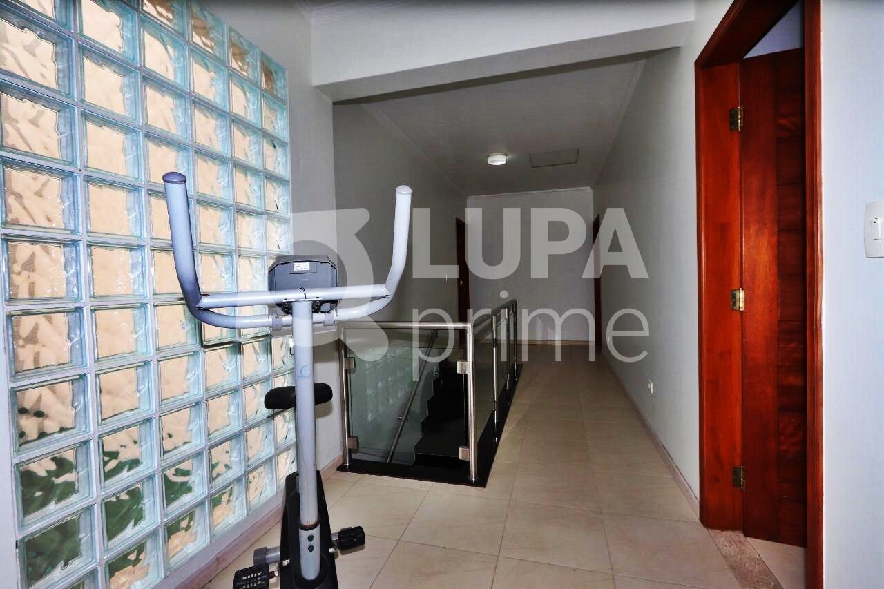 sobrado-venda-sao-paulo-parque-colonial-3dormitorios-3suites-6vagas-360m2-LM29316