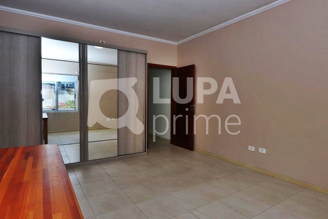 sobrado-venda-sao-paulo-parque-colonial-3dormitorios-3suites-6vagas-360m2-LM29316
