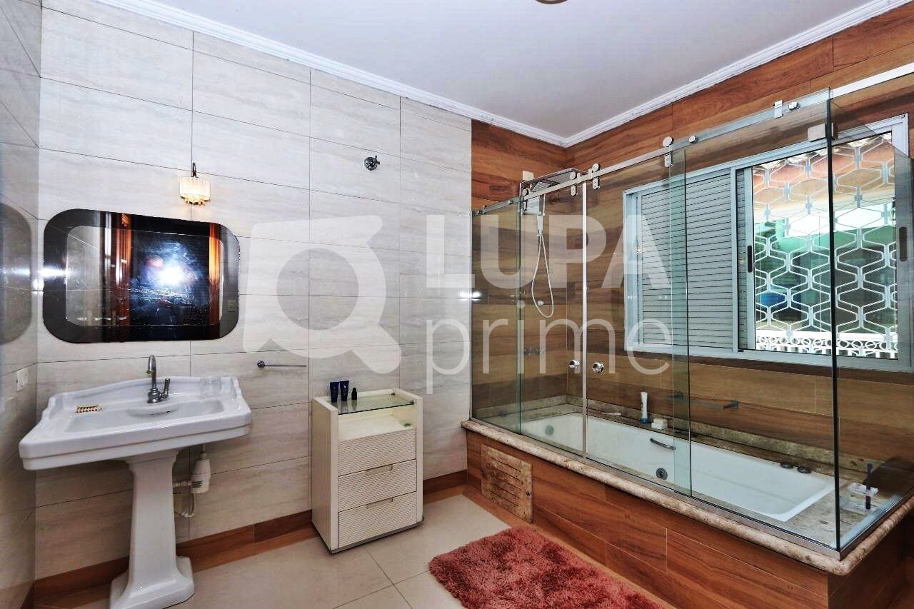 sobrado-venda-sao-paulo-parque-colonial-3dormitorios-3suites-6vagas-360m2-LM29316