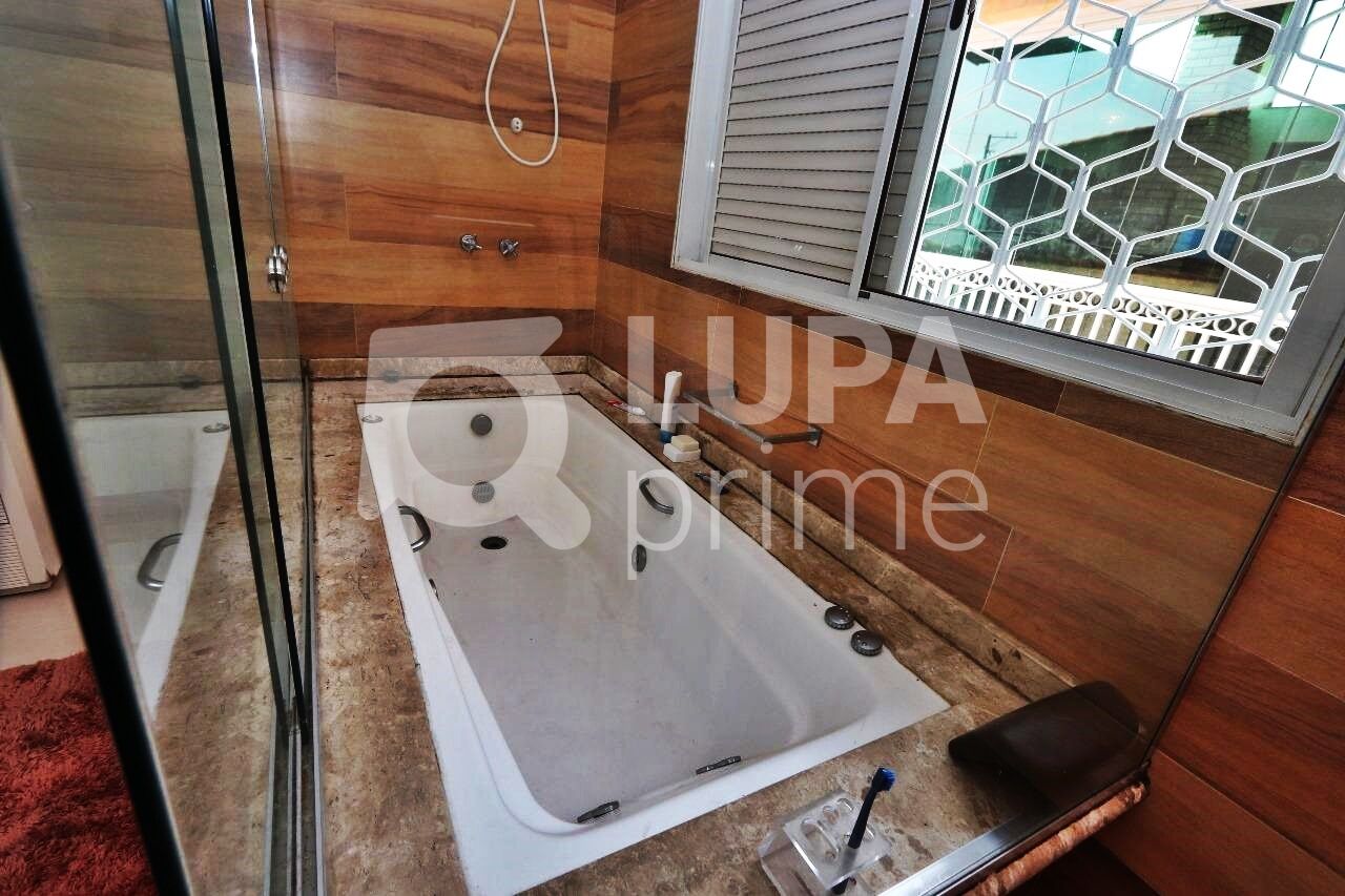 sobrado-venda-sao-paulo-parque-colonial-3dormitorios-3suites-6vagas-360m2-LM29316