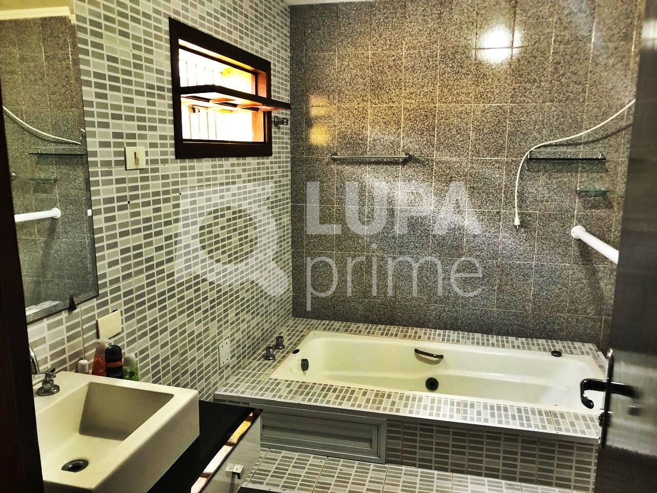 casa-terrea-venda-sao-paulo-jardim-guanca-3dormitorios-1suite-4vagas-204m2-LM29317