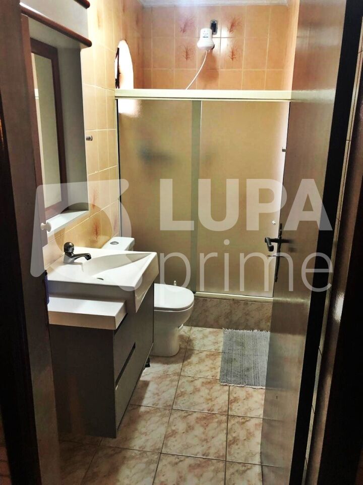 casa-terrea-venda-sao-paulo-jardim-guanca-3dormitorios-1suite-4vagas-204m2-LM29317