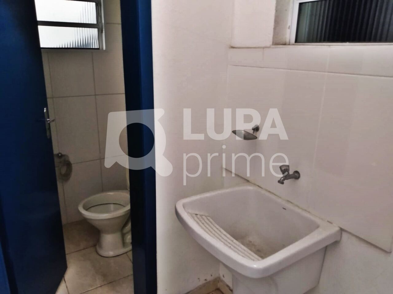galpao-locacao-sao-paulo-mooca-4vagas-430m2-LM29319