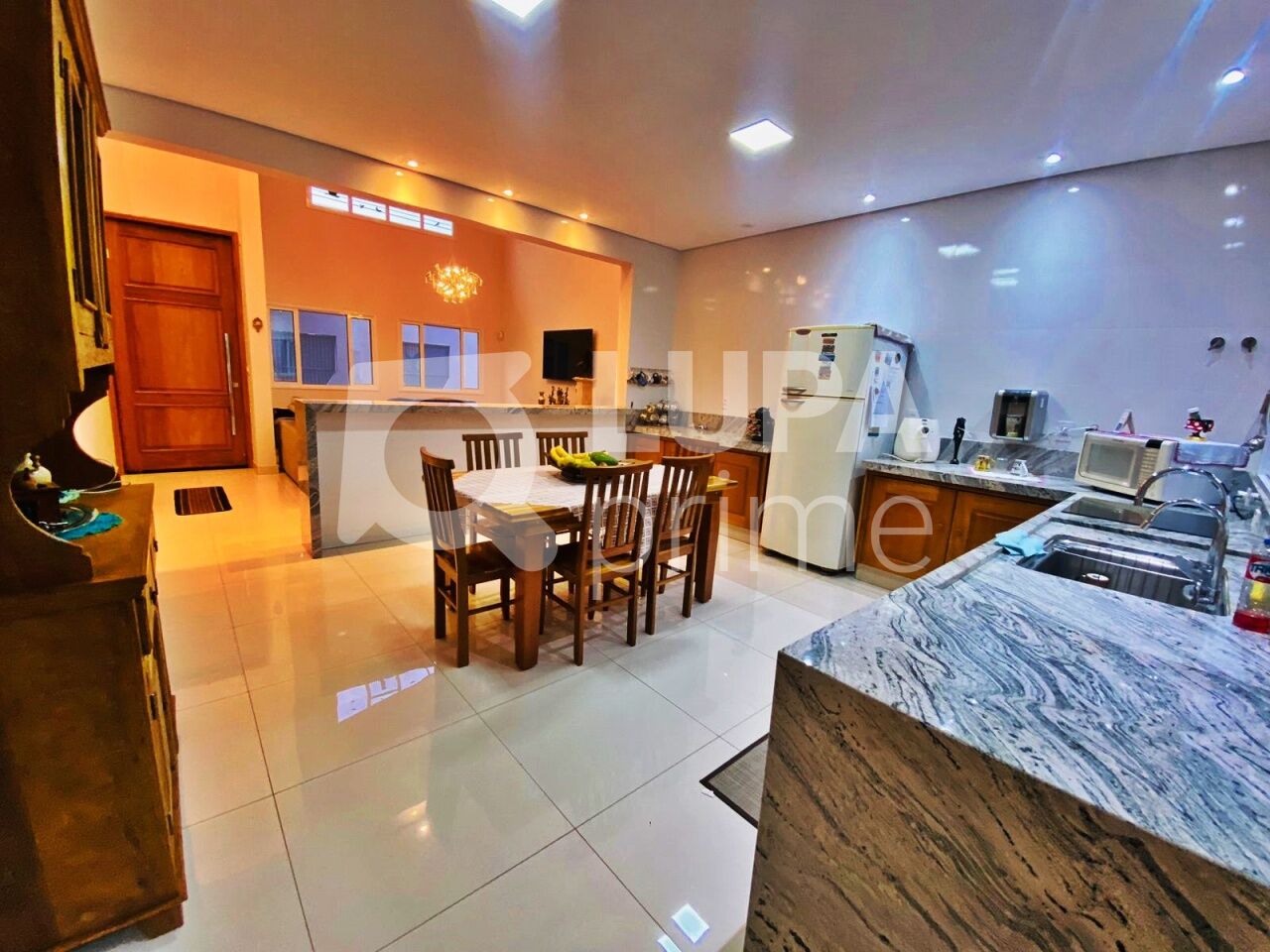 Casa, 3 quartos, 200 m² - Foto 5