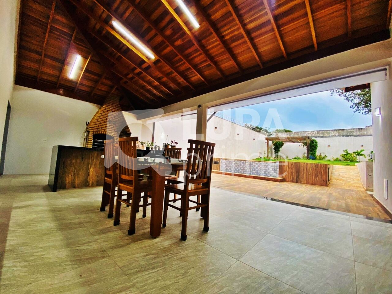 Casa, 3 quartos, 200 m² - Foto 9