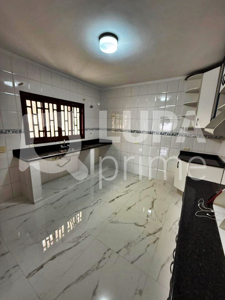 sobrado-venda-guarulhos-jardim-sao-ricardo-4dormitorios-3suites-4vagas-163m2-LM29367