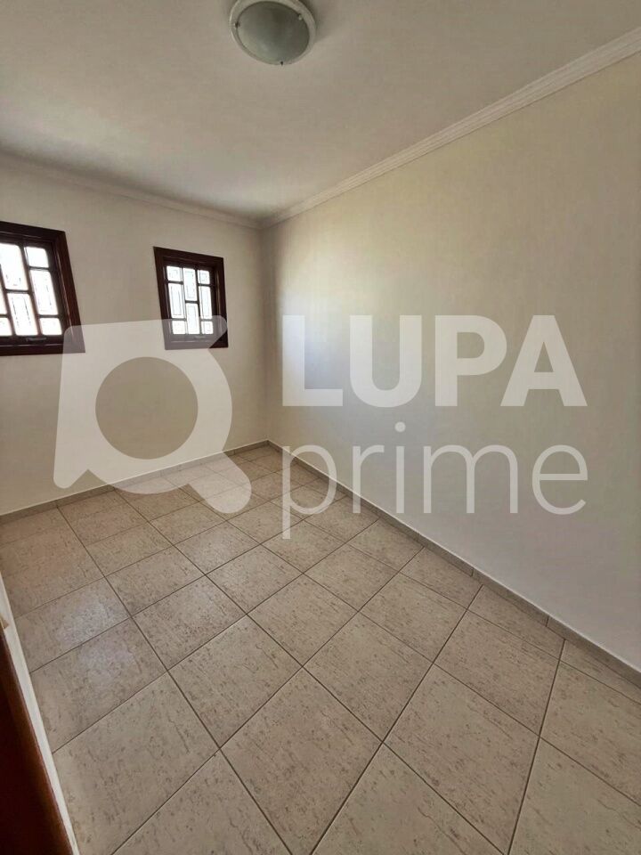 sobrado-venda-guarulhos-jardim-sao-ricardo-4dormitorios-3suites-4vagas-163m2-LM29367