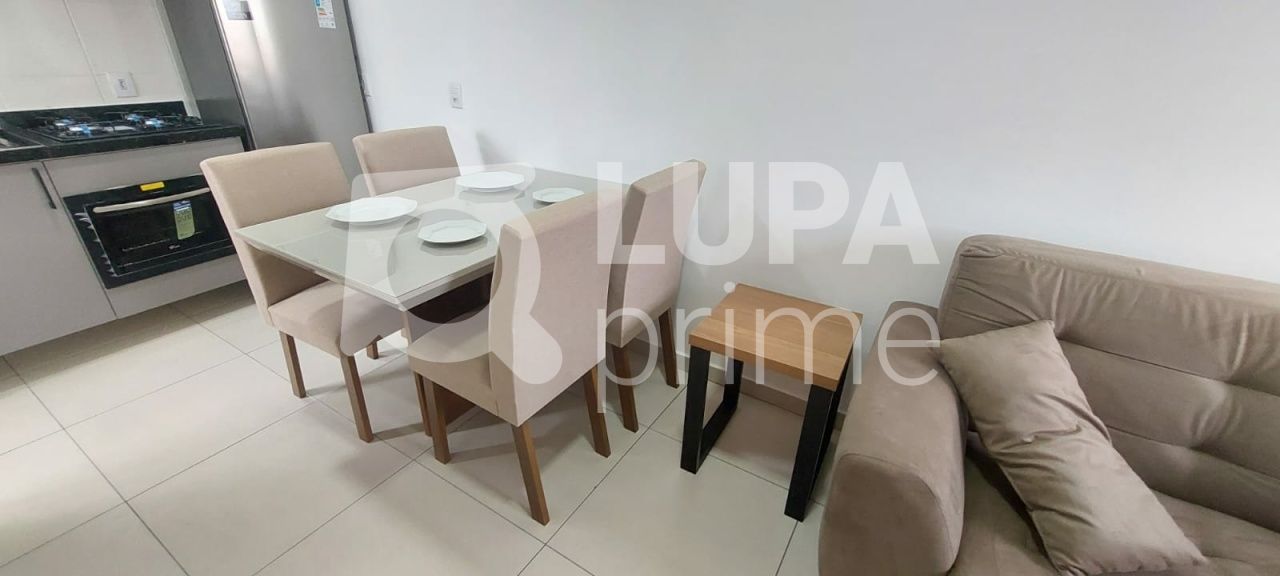 Apartamento, 1 quarto, 27 m² - Foto 2