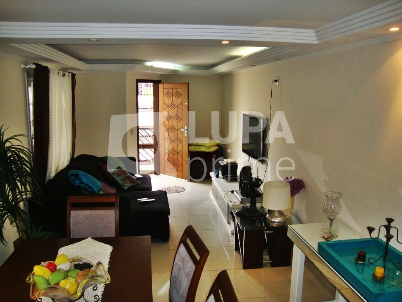 Casa, 3 quartos, 240 m² - Foto 1