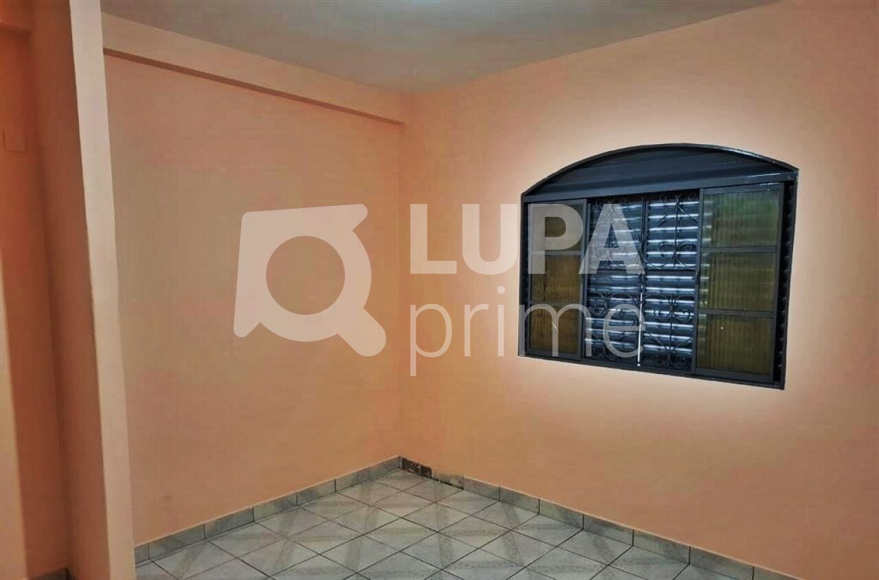 casa-terrea-venda-sao-paulo-vila-sabrina-3dormitorios-2vagas-120m2-LM29463