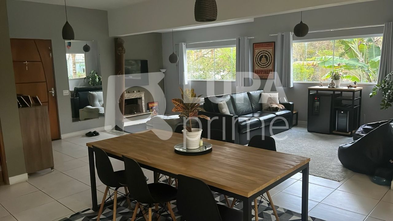 Casa, 5 quartos, 400 m² - Foto 1