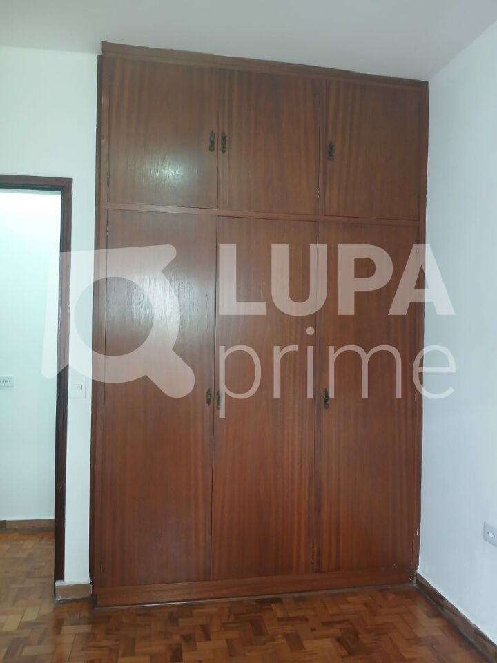 casa-assobradada-venda-sao-paulo-vila-baruel-4dormitorios-6vagas-164m2-LM29530