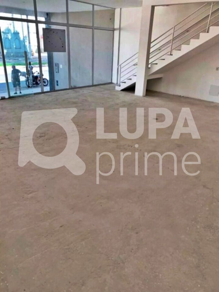 Loja-Salão, 281 m² - Foto 2