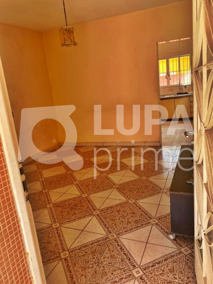 casa-terrea-venda-sao-paulo-vila-gustavo-2dormitorios-2vagas-70m2-LM29571