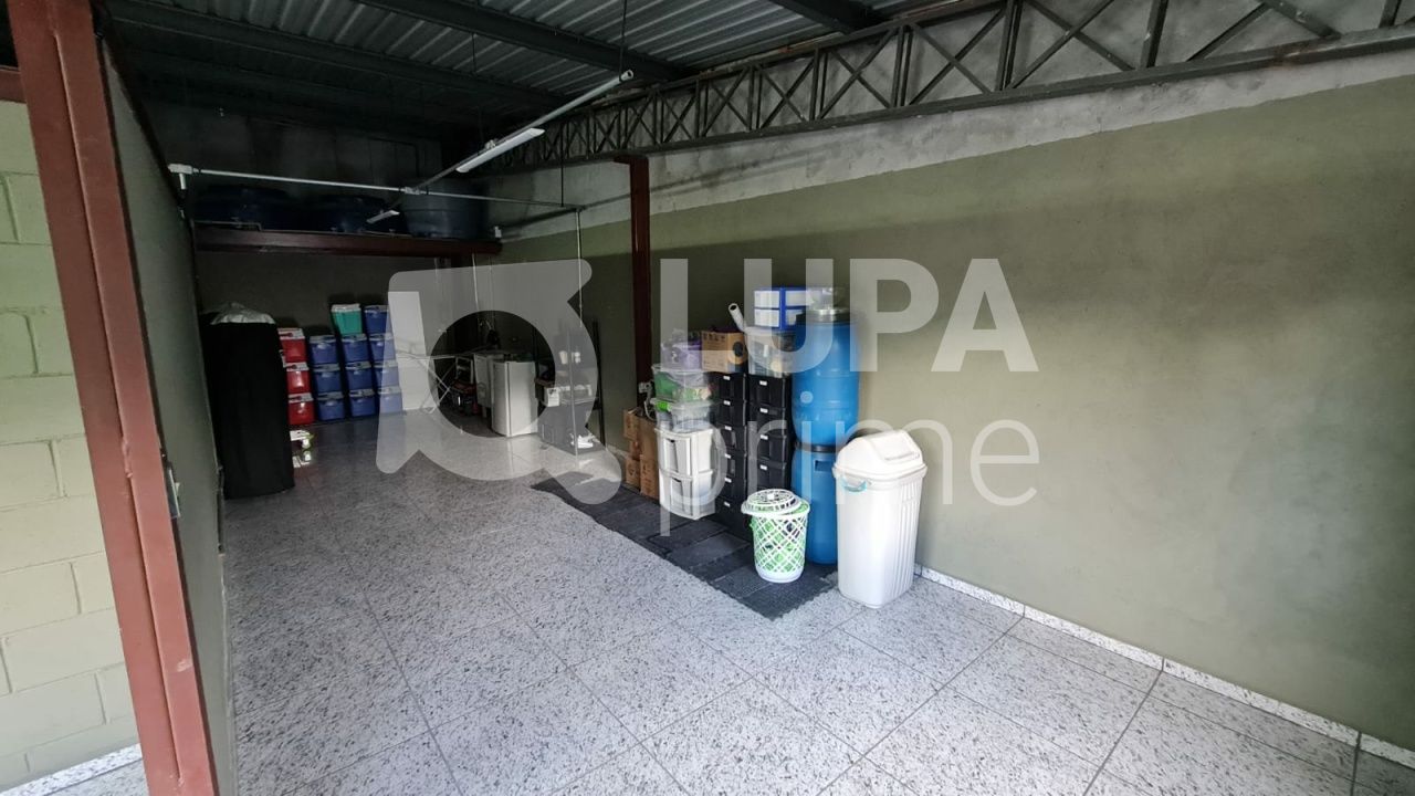 Sala-Conjunto, 300 m² - Foto 1
